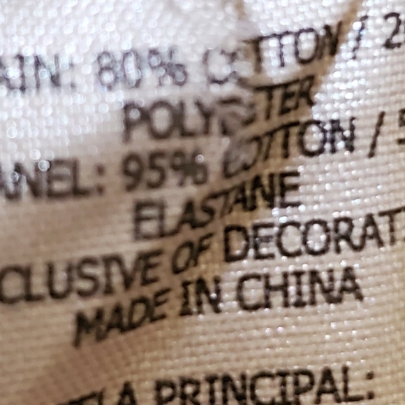 Uniquely Lorna Jane Distressed Sleeveless Vest - Picture 14 of 14